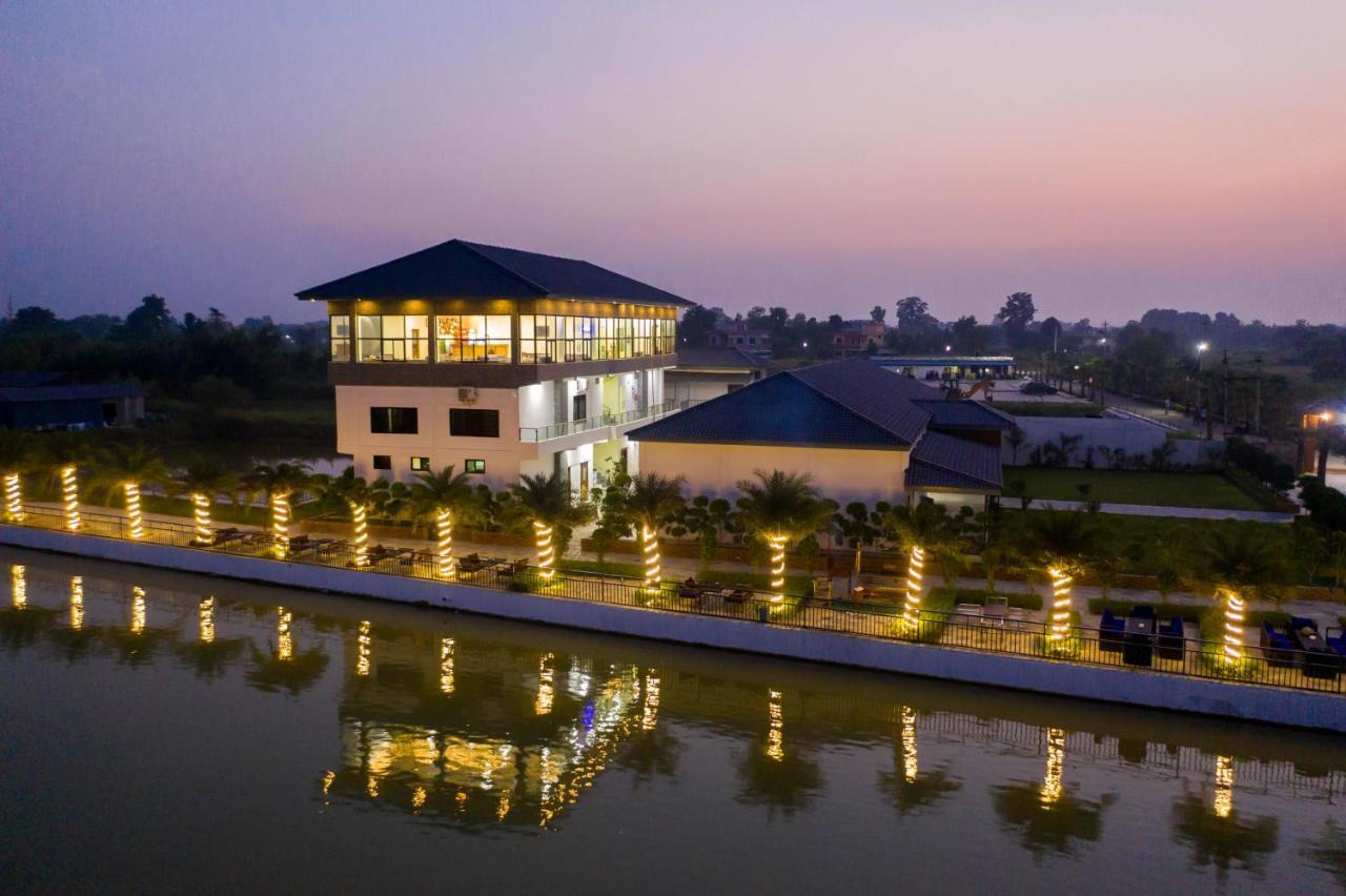 Lumbini Palace Resort מראה חיצוני תמונה